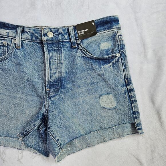 New Express Boyfriend Midi Mid Rise Distressed Drop Hem Denim Shorts Size 4 - Picture 5 of 16